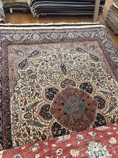 Vintage Sino Tabriz Rug, 9' x 11'10", in ivory, navy, red and rust - photo 2