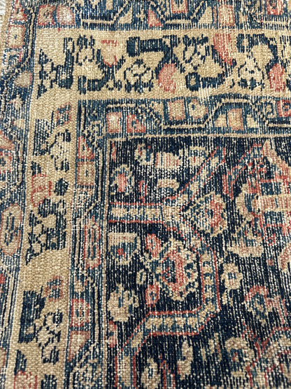 Antique Persian Senneh Rug, 3'10" x 4'5", in beige, navy and rose - photo 4