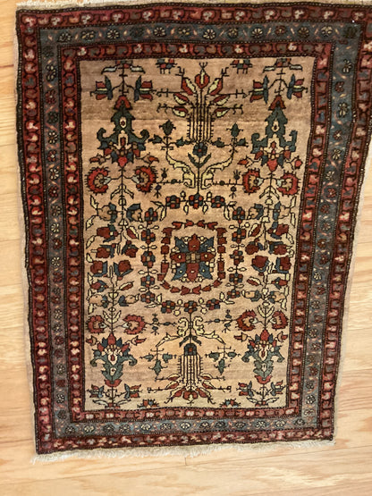 Antique Persian Sarouk Rug, 1'9" x 2'5", in brown, green, red and tan - photo 2
