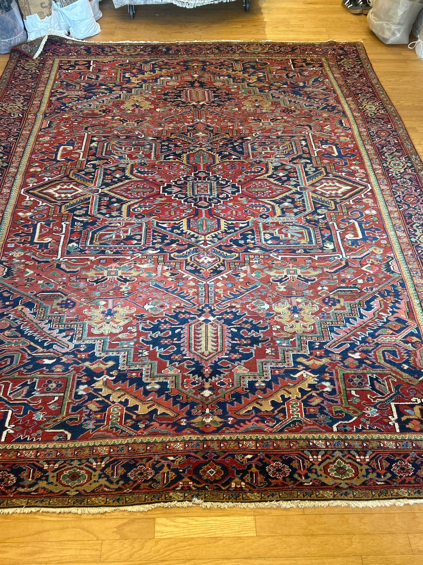Persian Heriz - 10.5x13.3 - Z22589