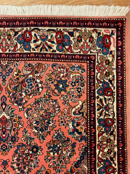 Vintage Persian Sarouk Rug, 3'6" x 5'3", in ivory, navy and salmon - photo 2