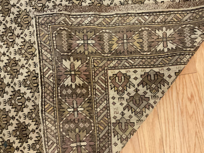 Antique Russian Kazak Rug, 3'9" x 4'11", in beige, brown and ivory - photo 3
