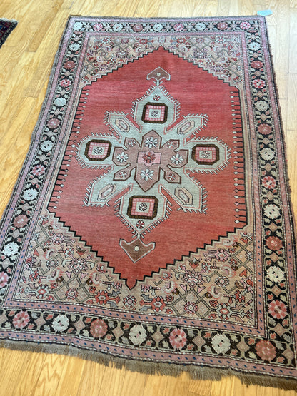 Antique Russian Garabagh Rug, 4'2" x 6'5", in charcoal, grey, pink and salmon - photo 2