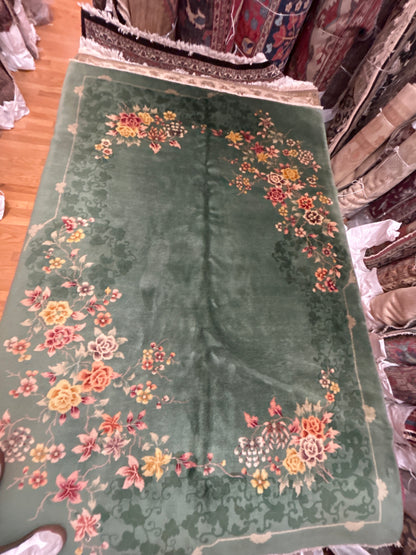Antique Sino Chinese Deco Rug, 5'11" x 8'5", in gold, green, pink and red - photo 3