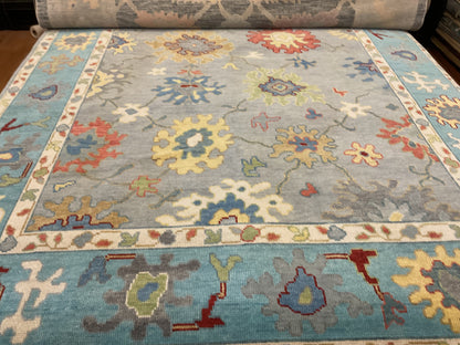 Indian Oushak Rug, 8'1" x 10'1", in baby blue, gold, grey and ivory - photo 2