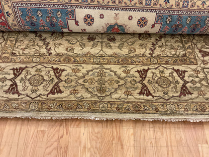 Indian Peshawar Rug, 8' x 9'9", in beige, burgundy and tan - photo 2