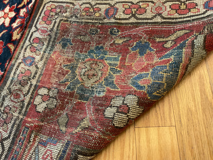 Antique Persian Northwest Rug, 5'10" x 9'9", in blue, ivory, navy and red - photo 4