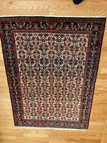 Antique Persian Senneh Rug, 3'7" x 4'11", in ivory, navy, red and rust - photo 4