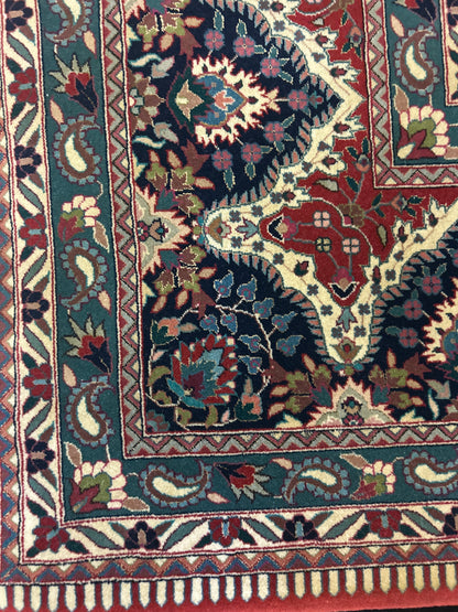 Sino Tabriz Rug, 9' x 12', in green, ivory, navy and red - photo 4