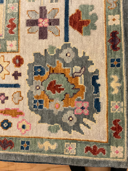 Indian Oushak Rug, 8'11" x 12', in blue, gold, grey and ivory - photo 3