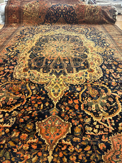 Antique Persian Sarouk Farahan Rug, 13'11" x 22'6", in gold, navy, rust and salmon - photo 8