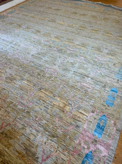 Indian Oushak Rug, 11'8" x 15'1", in baby blue, beige, gold and pink - photo 2