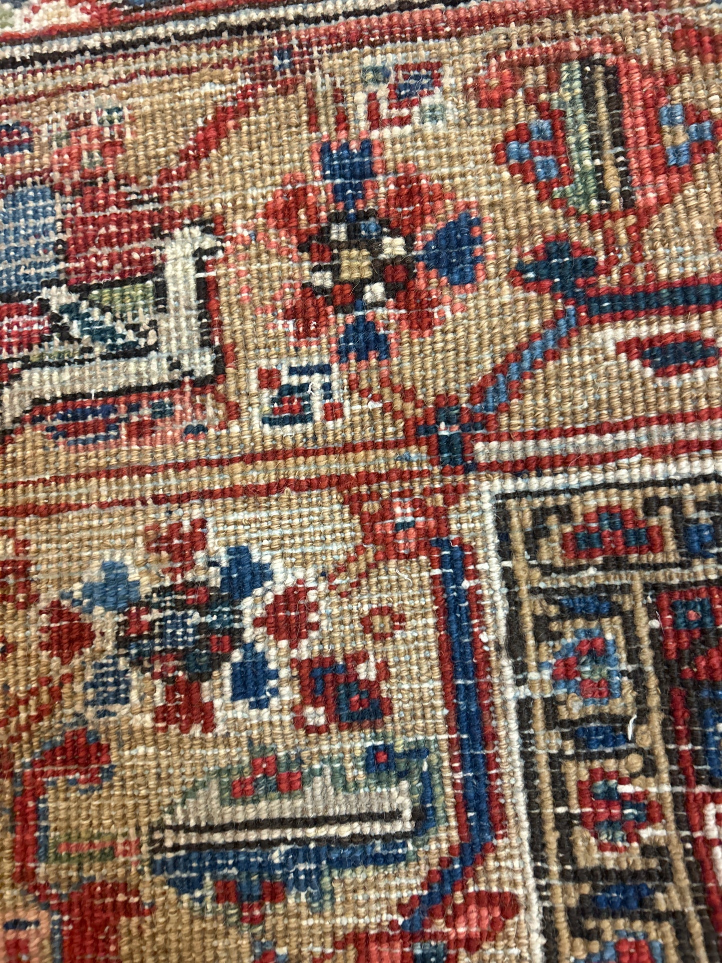 Persian Heriz - 9.6x18.7 - 32022