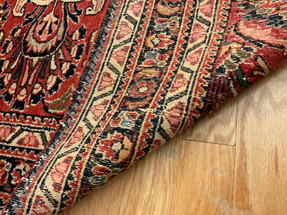 Antique Persian Lilian Runner, 3'7" x 4'9", in ivory, navy, red and salmon - photo 2