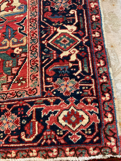 Antique Persian Heriz Rug, 8'5" x 11'8", in brick, ivory, navy and rust - photo 2