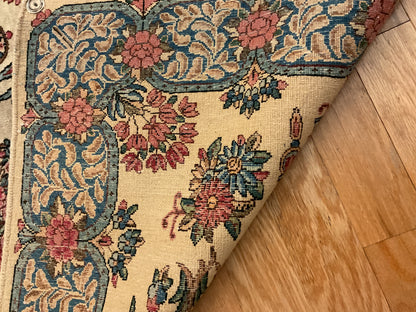 Antique Persian Kerman Rug, 3'1" x 5', in blue, ivory, pink and red - photo 3