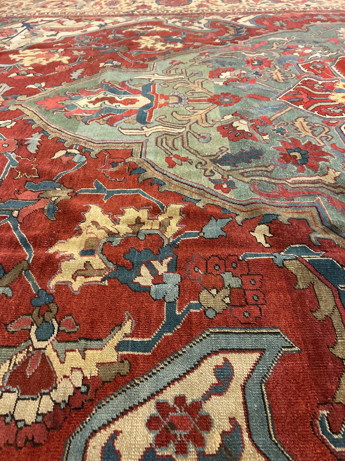 Persian Serapi - 14.1 x 20.9 - FA13251