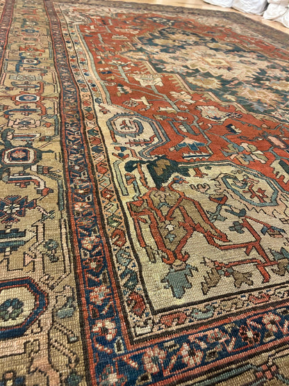 Antique Persian Serapi Rug, 8'3" x 11'4", in brick, green, ivory and navy - photo 6