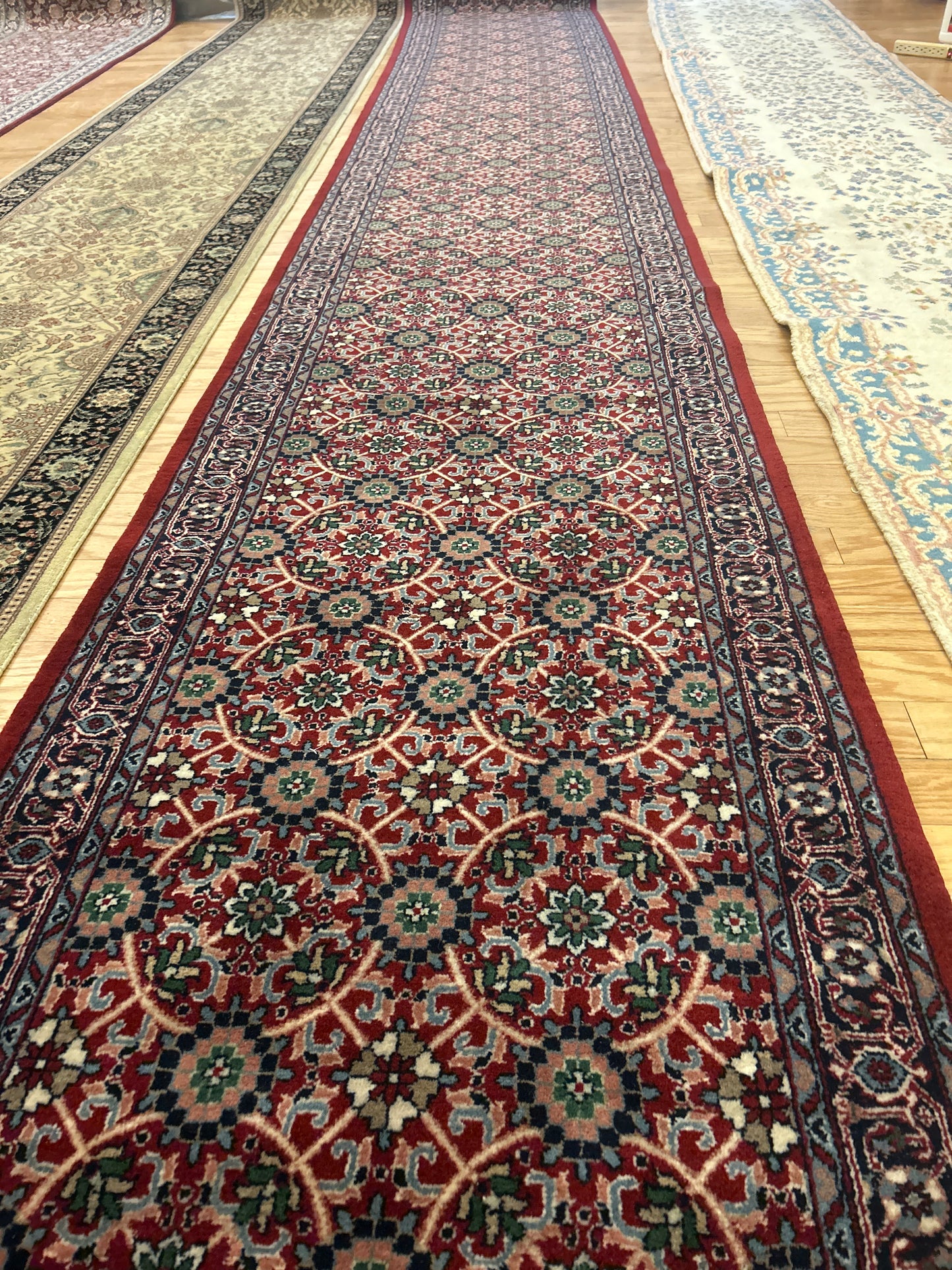 Indian Kashan - 3.0x22.0 - 1100180