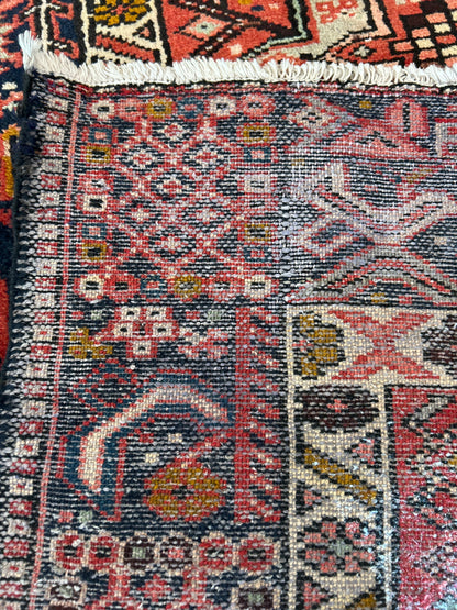 Vintage Persian Karajh Runner, 3'5" x 15'2", in ivory, navy, red and salmon - photo 2
