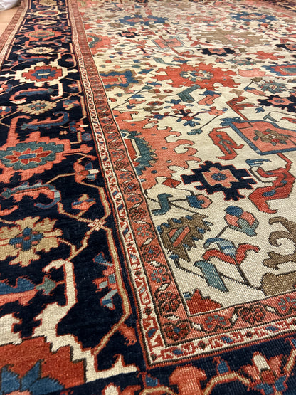Antique Persian Serapi Rug, 11'5" x 20', in blue, ivory, navy and rust - photo 5
