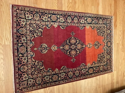 Antique Persian Kashan Rug, 3'5" x 5'6", in ivory, navy, orange and raspberry - photo 4