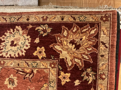 Pakistani Peshawar Rug, 8'10" x 11'8", in beige, burgundy and gold - photo 3