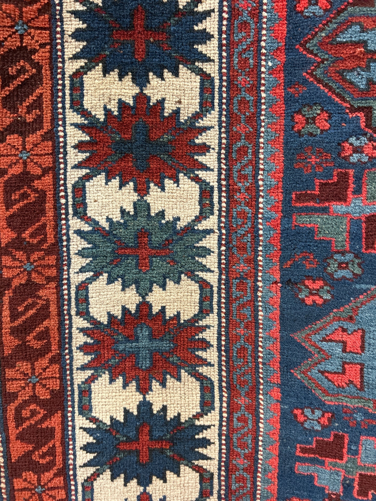 Russian Kuba - 3.9x10.0 - J5657