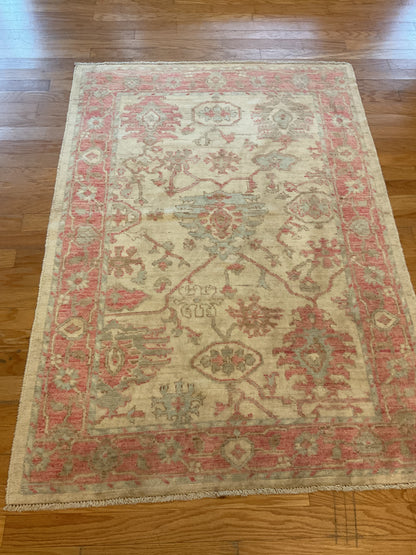 Afghan Oushak Rug, 4'1" x 5'10", in grey, ivory and rose - photo 4