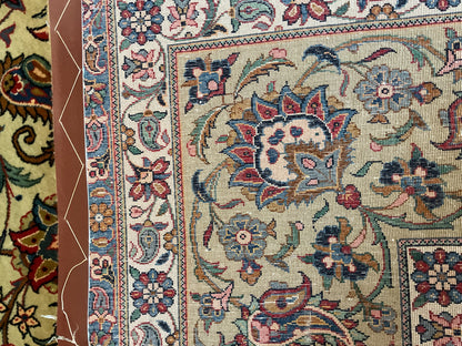 Vintage Persian Kashan Rug, 9'7" x 12'10", in ivory, khaki, navy and red - photo 4