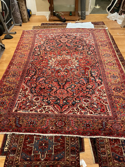 Vintage Persian Heriz Rug, 9'5" x 12'8", in brick, ivory, navy and yellow - photo 2