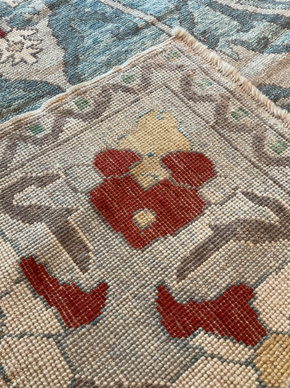 Turkish Oushak Rug in beige, blue, grey and red - photo 4