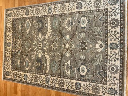 Afghan Heriz Rug, 4'1" x 5'11", in baby blue, grey and ivory - photo 3