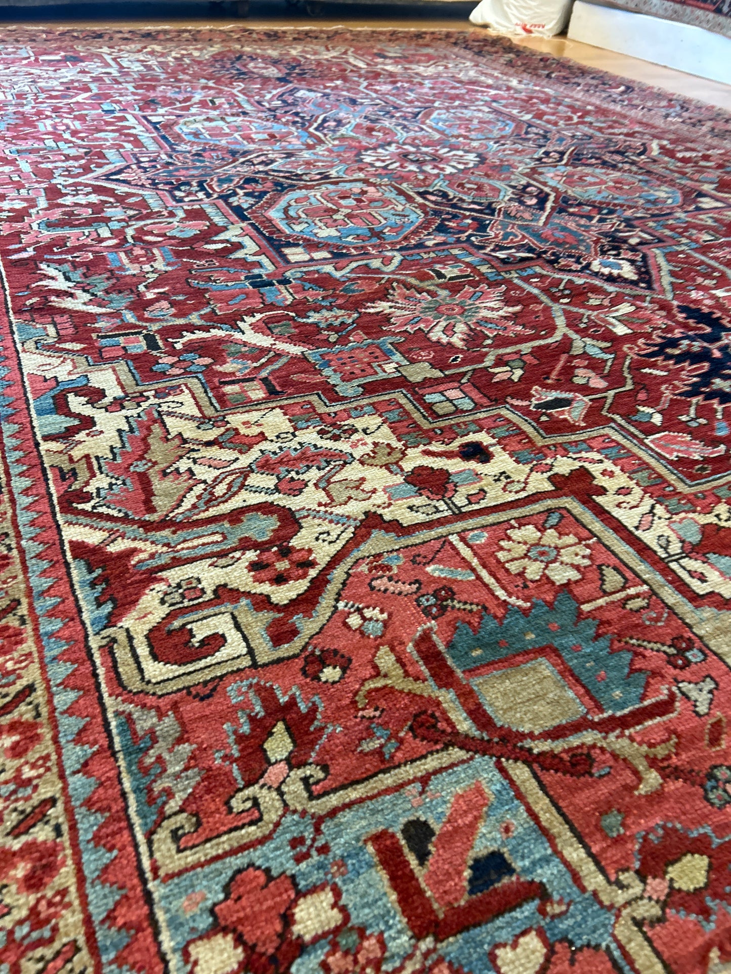 Persian Heriz - 9.6x13.2 - 17755