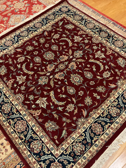 Indian Kashan Rug, 6' x 6', in burgundy, ivory and navy - photo 4
