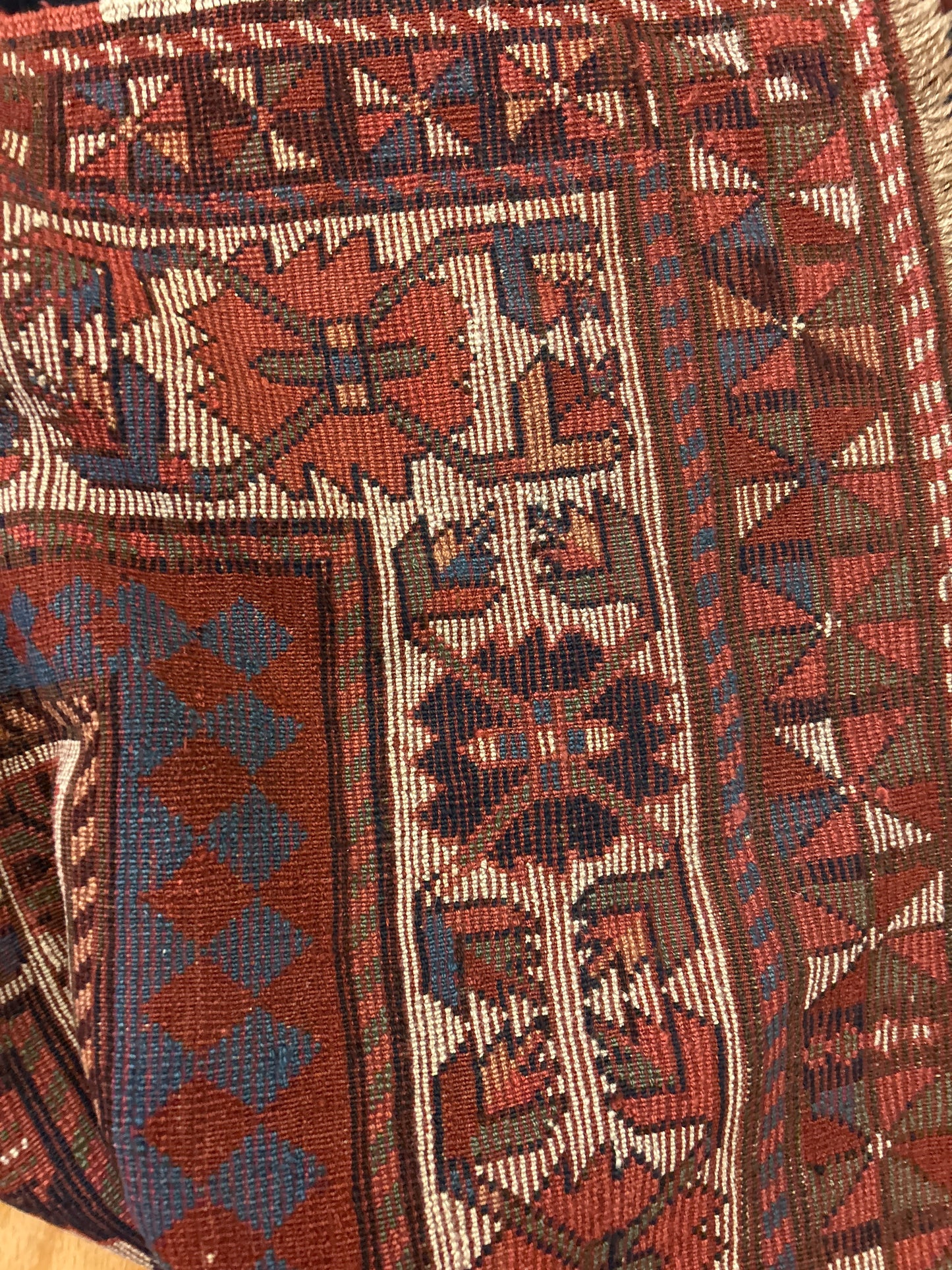 Russian Kazak - 3.8x13.2 - Z557761