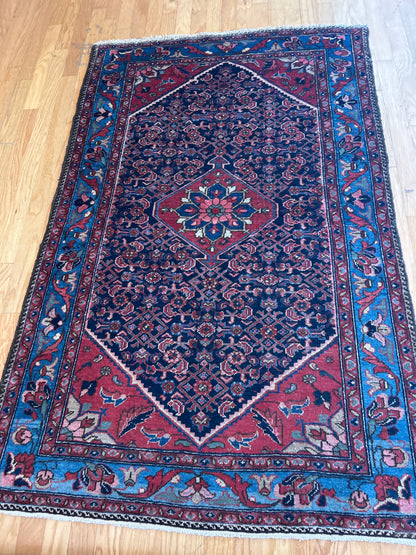 Antique Persian Hamadan Rug, 4'3" x 6'7", in blue, ivory, navy and red - photo 2