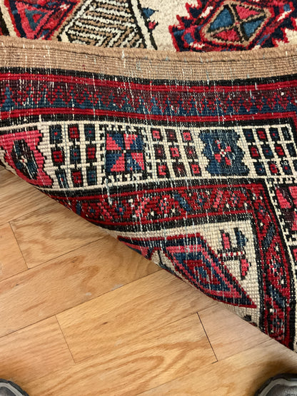 Antique Persian Kurdish Sarab Rug, 3'9" x 5'10", in beige, ivory, navy and red - photo 4