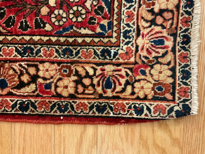 Antique Persian Sarouk Rug, 3'3" x 4'9", in beige, black, red and salmon - photo 2
