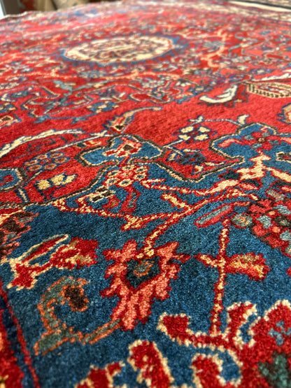 Antique Persian Malayer Rug, 4'6" x 6'2", in gold, ivory, navy and red - photo 5