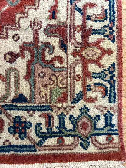 Indian Heriz Runner, 2'8" x 11'8", in ivory, navy, rust and teal - photo 2