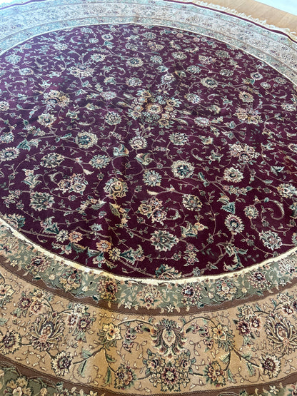 Sino Tabriz Rug with Silk, 10' x 10', in beige, burgundy and green - photo 4