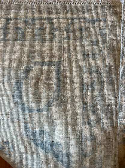 Afghan Oushak Rug, 9' x 11'8", in beige, blue, grey and salmon - photo 5