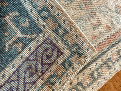 Vintage Turkish Anatolian Rug, 1'9" x 3'7", in grey, ivory, navy and rose - photo 4
