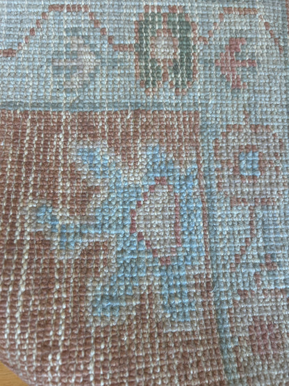 Turkish Oushak Rug, 2'5" x 3'7", in cream, peach, pink and teal - photo 4