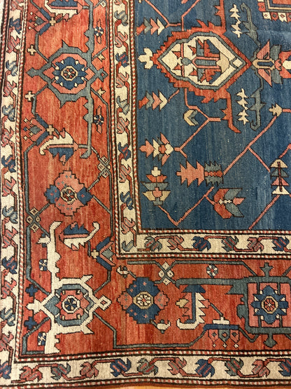 Antique Persian Serapi Rug, 11'3" x 14'5", in blue, ivory, navy and rust - photo 2
