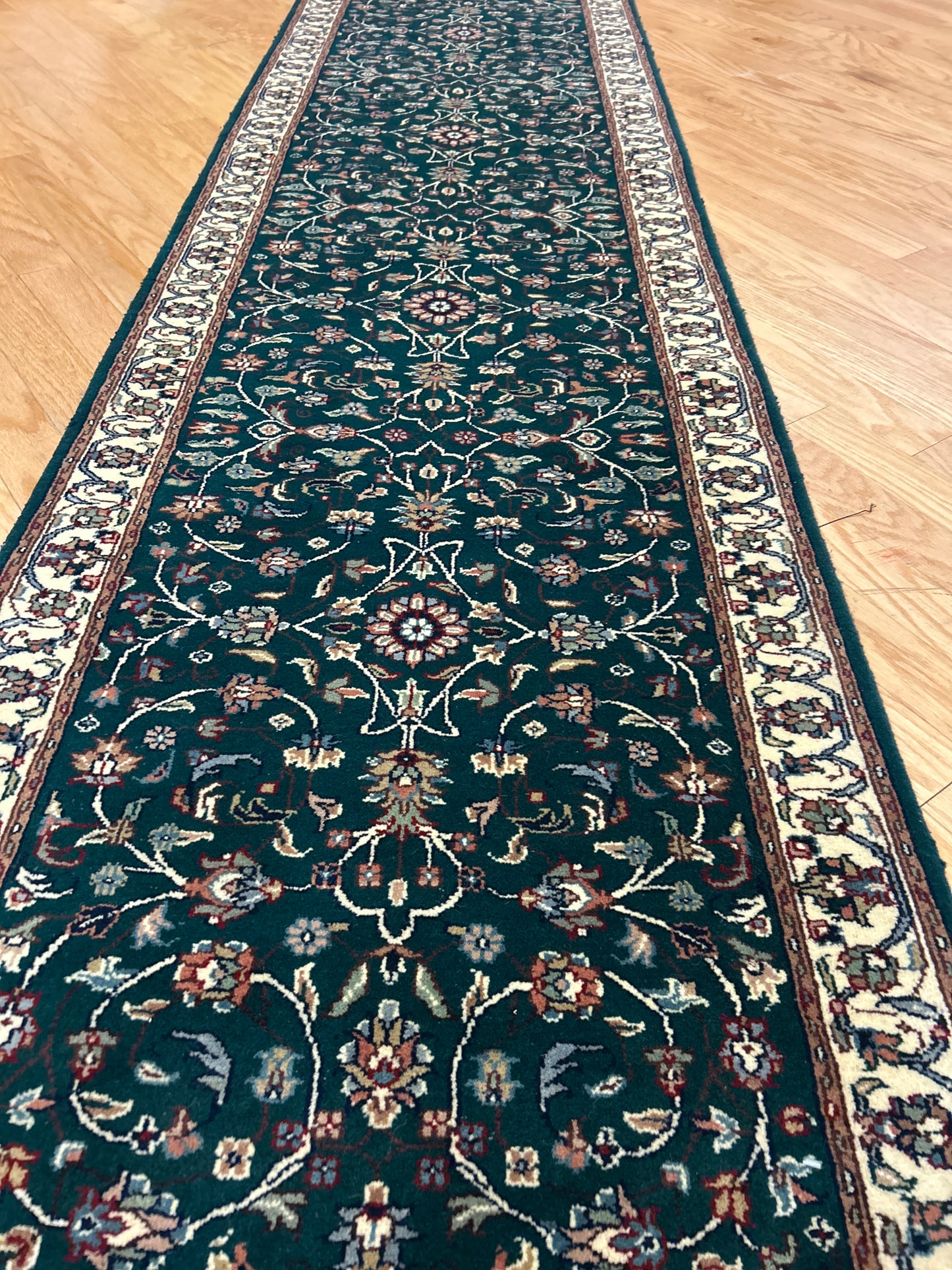 Indian Kashan - 2.7x11.9 - B1969