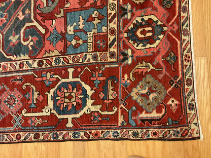 Antique Persian Heriz Rug, 9'9" x 13'8", in blue, ivory, navy and red - photo 4