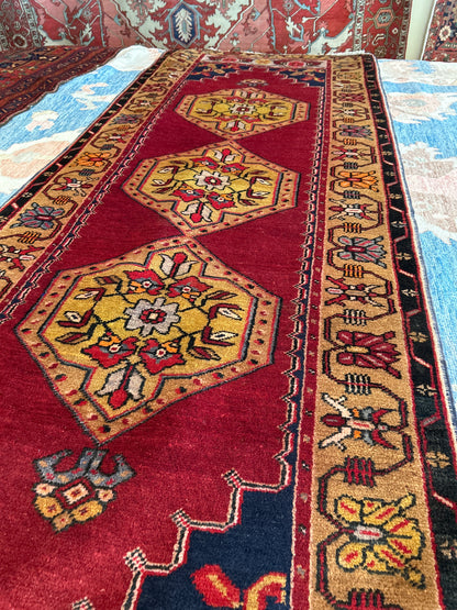 Vintage Turkish Anatolian Runner, 3'5" x 9'8", in gold, navy, red and yellow - photo 4