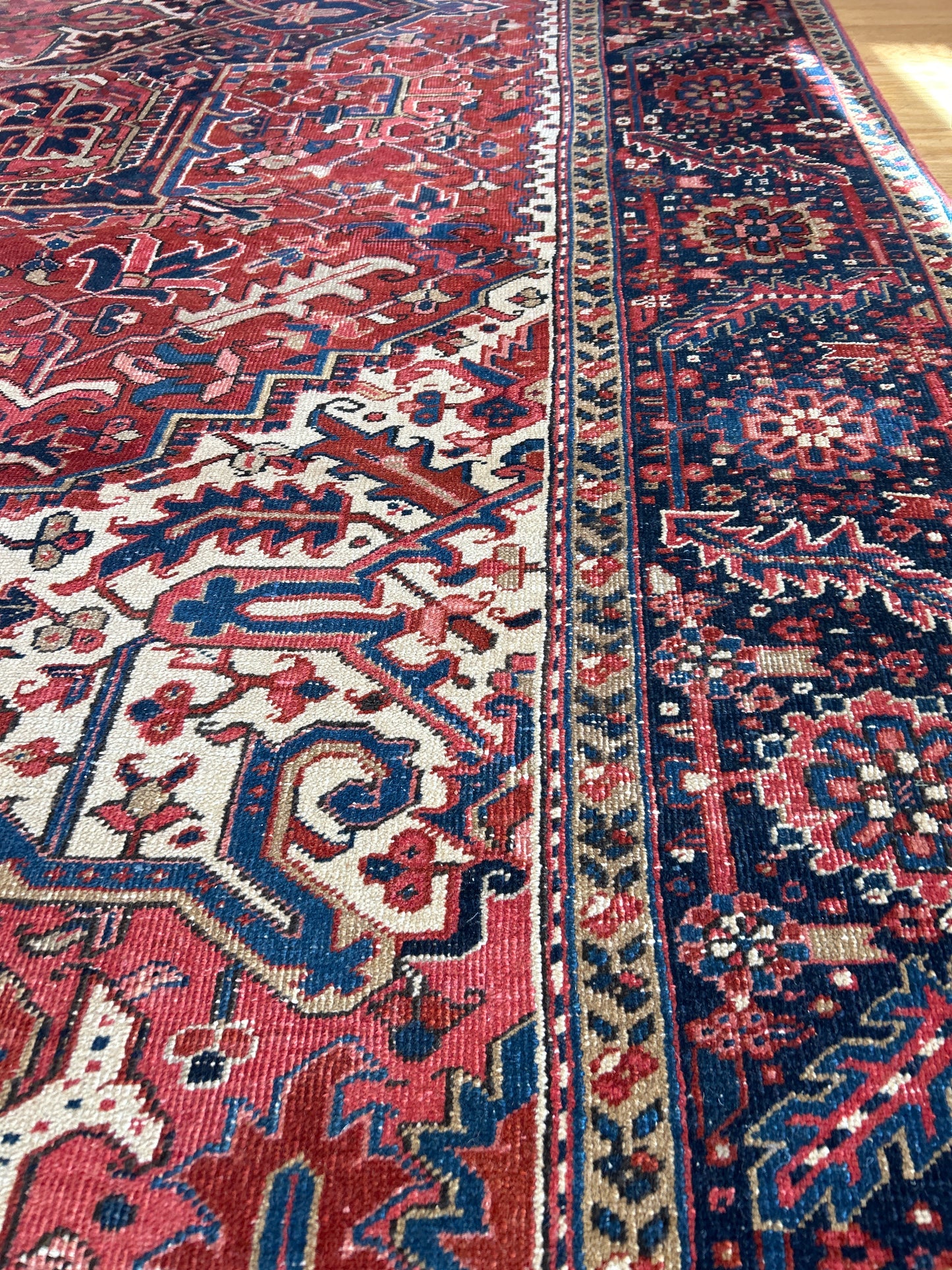 Persian Heriz - 11.0x15.5 - 15152